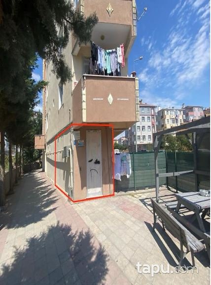 Tekirdağ Kapaklı Atatürk Mahallesi'nde 32 m2 Dükkan