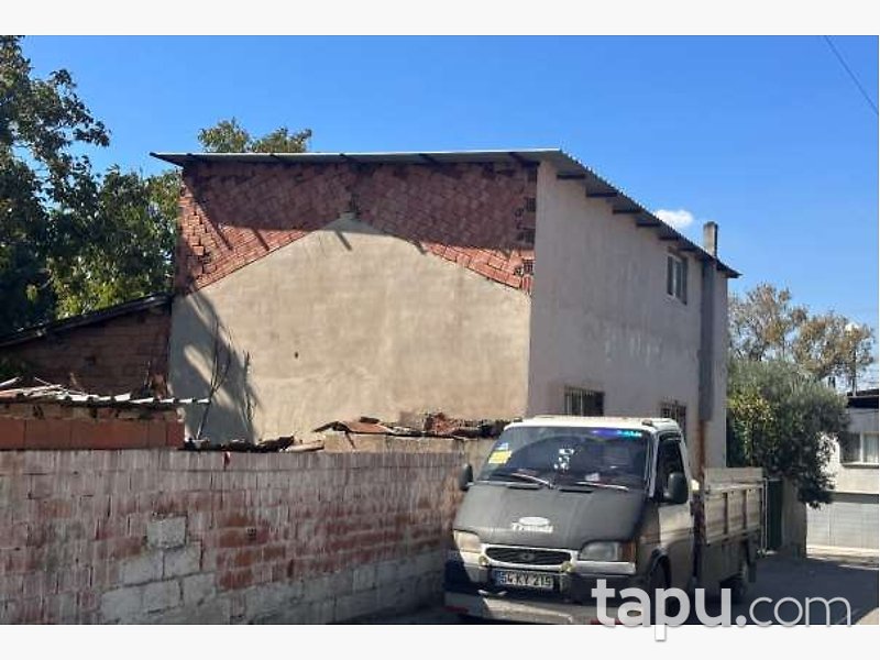 İzmir Torbalı'da Hisseli İki Katlı Yapı Ve Arsası