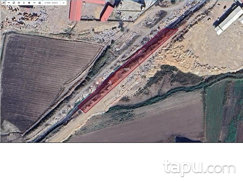 Onikişubat Hayrullah'ta 3 Adet Hisseli Tarla (AS-03307)