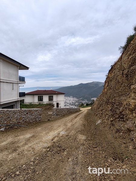Bursa Gemlik Hasanbey Konakları Sitesi'nde Natamam Tripleks Daire