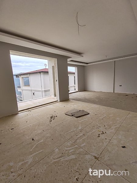 Bursa Gemlik Hasanbey Konakları Sitesi'nde Natamam Tripleks Daire