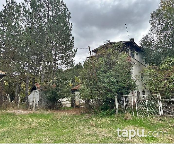 Çorum Merkez Kuşsaray'da Havuz Yem Deposu Bakıcı Evi Ve Kuluçkahane