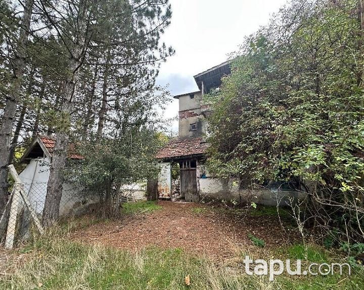 Çorum Merkez Kuşsaray'da Havuz Yem Deposu Bakıcı Evi Ve Kuluçkahane