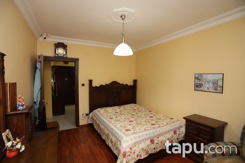 KİRALIK-Mecidiyeköy Meriç Sitesi'nde Bakımlı 3+1 Eşyalı Daire