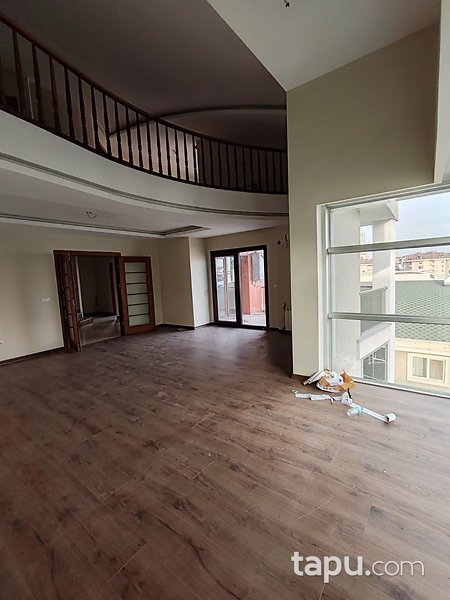 Bursa Nilüfer Paris Evleri'nde 4+1 Dubleks Daire