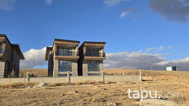 Konya Selçuklu Beyhekim'de 4+1 Villa