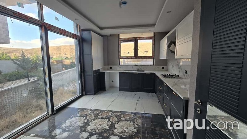 Konya Selçuklu Beyhekim'de 4+1 Villa