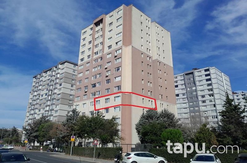 Beylikdüzü Barış Mahallesi Yakamoz Sitesi'nde 3+1 Daire