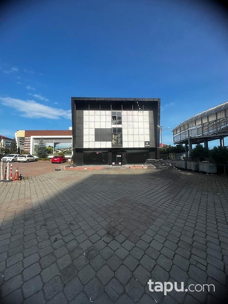 Akçaabat Sahil Yolu Caddesine Cepheli Kurumsal Kiracılı İş Yeri