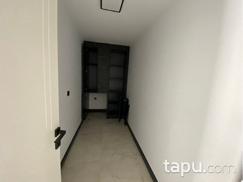 Kartepe Fatih Sultan Mehmet Mahallesi'nde 4+1 Villa