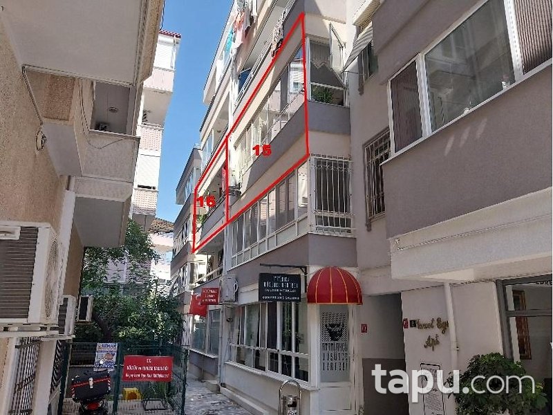 Edremit Sarıkız Mahallesi'nde 2+1 Daire