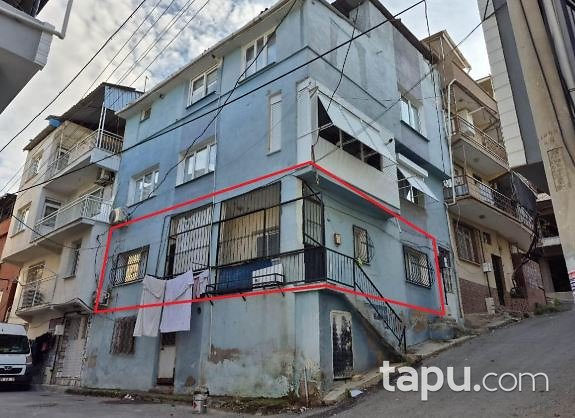 İzmir Bornova Zafer Mahallesi'nde 2+1 Daire