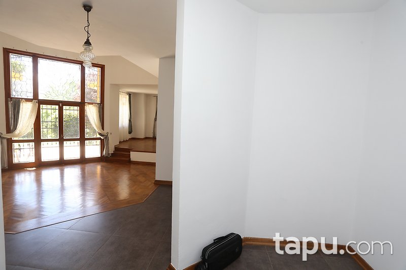 Zekeriyaköy'de Garanti Koza 6A Tipi Villa