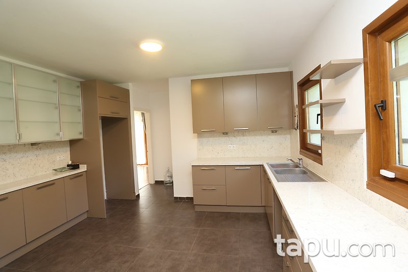 Zekeriyaköy'de Garanti Koza 6A Tipi Villa