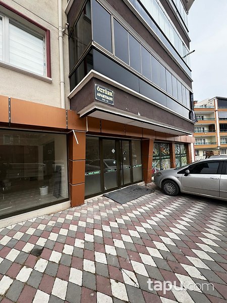 Çankırı Aksu Mahallesi'nde 379 m2 Depolu Dükkan