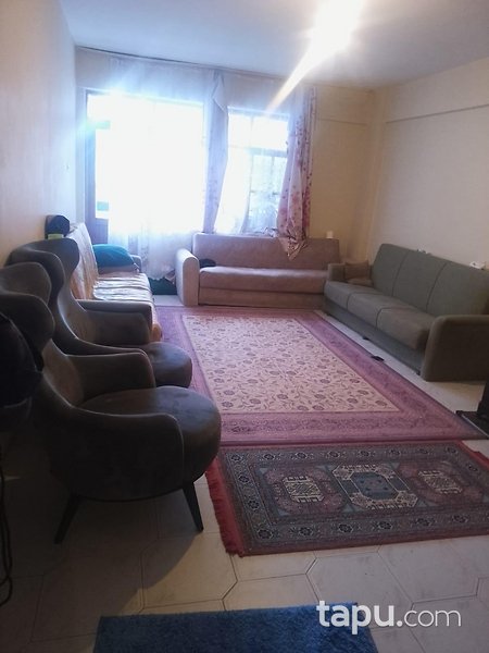 Edremit Sarıkız Mahallesi'nde 2+1 Daire