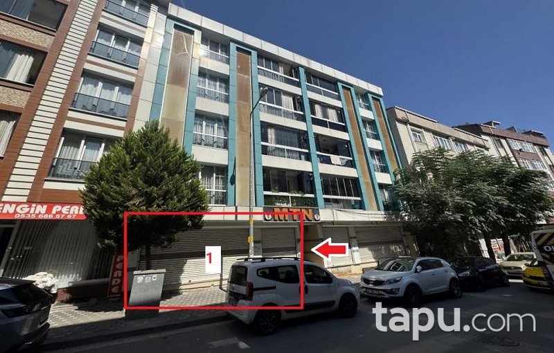 Esenyurt Saadetdere Mahallesi'nde 135 m2 Depolu Dükkan