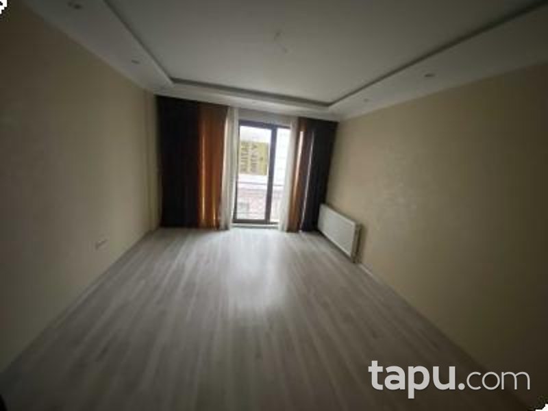 Büyükçekmece Ulus Safir Evleri'nde 2+1 Daire (1780)