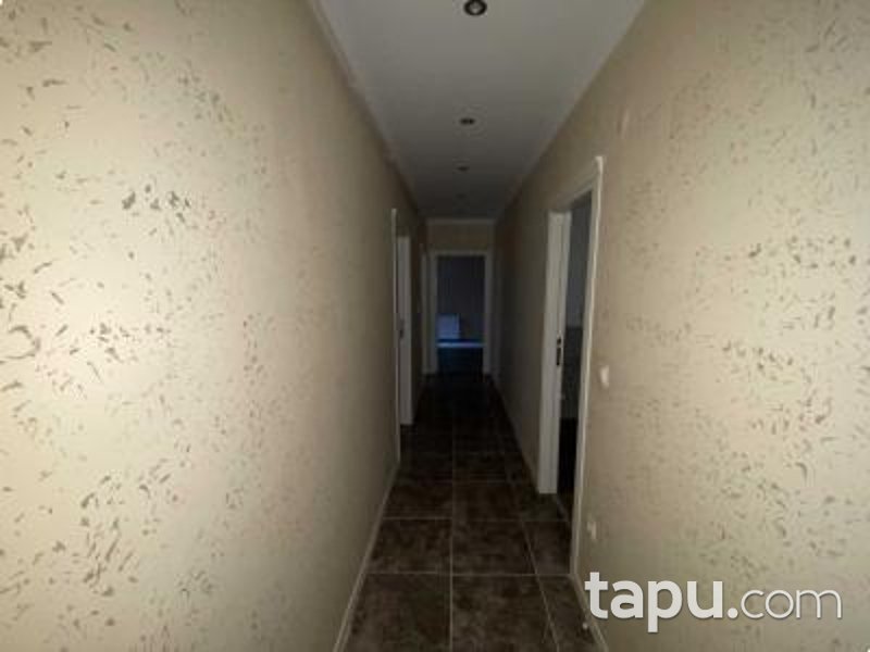 Büyükçekmece Ulus Safir Evleri'nde 2+1 Daire (1780)