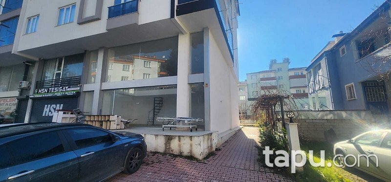 Burdur Bucak Oğuzhan Mahallesi'nde 106 m2 Dükkan (BS-03678)
