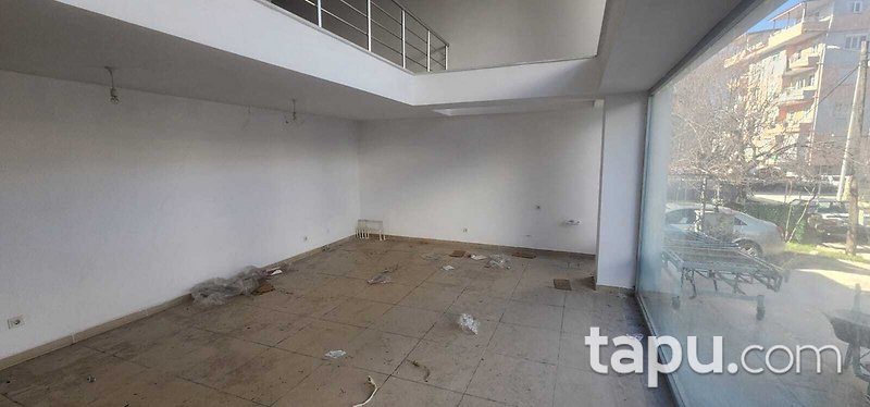 Burdur Bucak Oğuzhan Mahallesi'nde 106 m2 Dükkan (BS-03678)