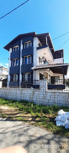 Büyükçekmece Bahçelievler Olea Sitesi'nde 3+1 Dubleks Daire