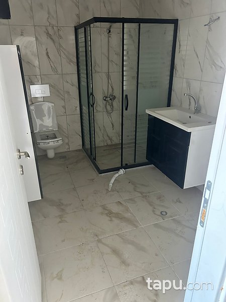 Kars Merkez Örnek Mahallesi'nde 4+1 Daire