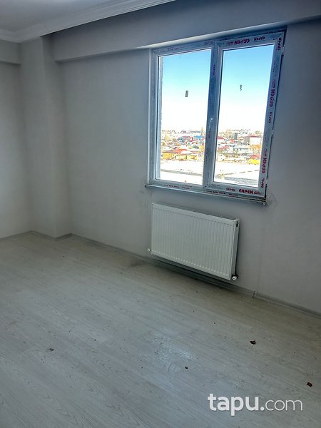 Kars Merkez Örnek Mahallesi'nde 4+1 Daire