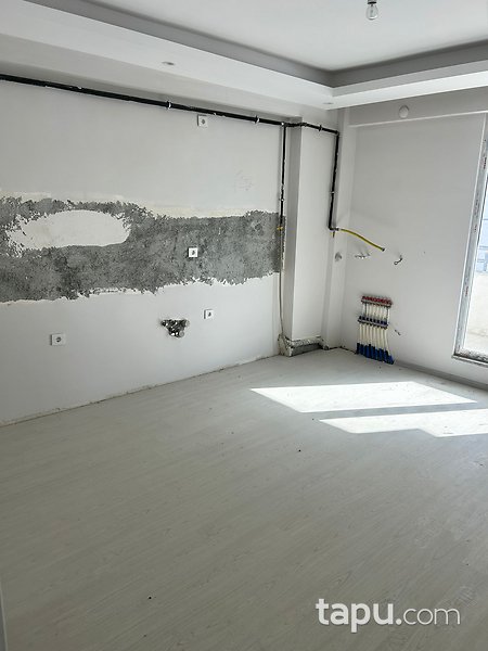 Kars Merkez Örnek Mahallesi'nde 4+1 Daire