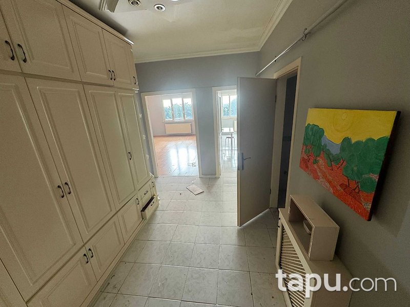 Beylikdüzü Barış Mahallesi Yakamoz Sitesi'nde 3+1 Daire