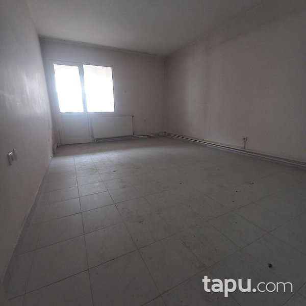 Karşıyaka Bahariye'de 3+1 Daire