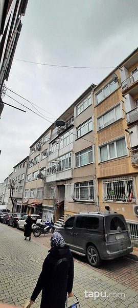Fatih Hırka-i Şerif Mahallesi'nde 2+1 72 m2 Daire