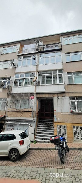 Fatih Hırka-i Şerif Mahallesi'nde 2+1 72 m2 Daire