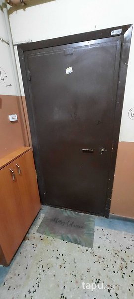 Fatih Hırka-i Şerif Mahallesi'nde 2+1 72 m2 Daire