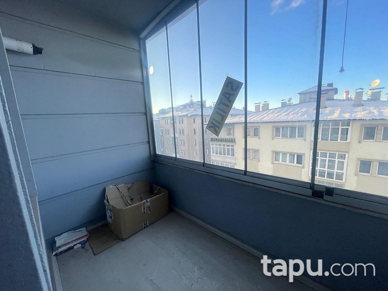 Erzurum Yakutiye Ömer Nasuhi Bilmen Mahallesi'nde 3+1 Daire