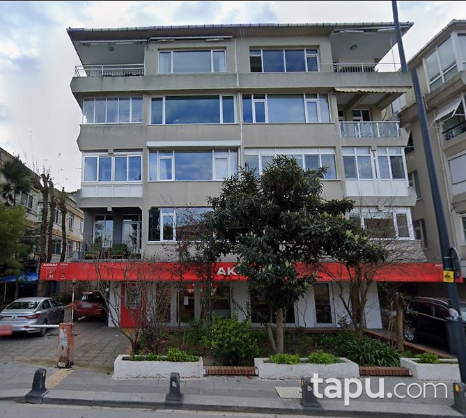 Beykoz Kanlıca Mahallesi Barış Manço Caddesi'nde 42 m2 İş Yeri