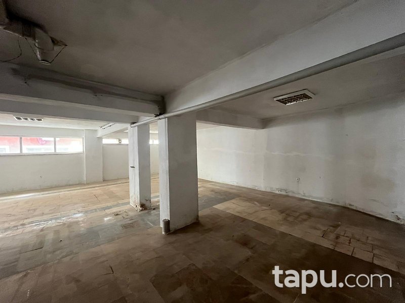 Bilecik İsmetpaşa Mahallesi'nde 202 m2 Dükkan