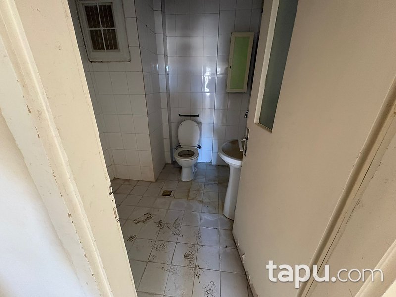 Kırşehir Merkez Medrese Mahallesi'nde 3+1 Daire