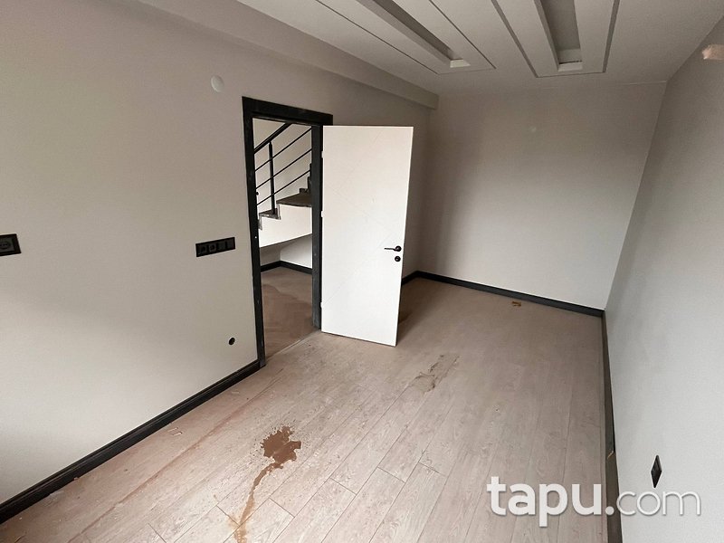 Menemen 9 Eylül Mahallesi'nde 3+1 Dubleks Daire