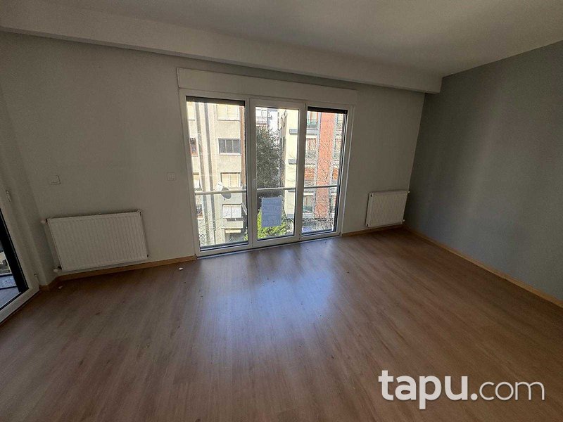 Kadıköy Suadiye'de 2+1 Daire (1817)