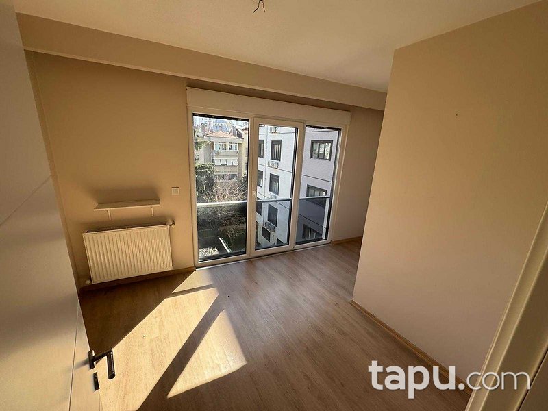 Kadıköy Suadiye'de 2+1 Daire (1817)