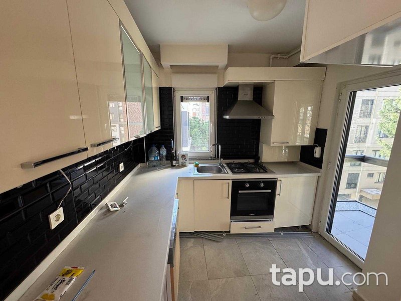 Kadıköy Suadiye'de 2+1 Daire (1817)