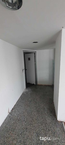 Beykoz Kanlıca Mahallesi Barış Manço Caddesi'nde 111 m2 İş Yeri
