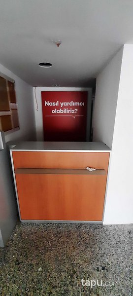 Beykoz Kanlıca Mahallesi Barış Manço Caddesi'nde 111 m2 İş Yeri