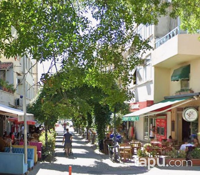 Selçuk Namık Kemal Caddesi'nde Konut & Ticari Kullanıma Uygun Taşınmazlar
