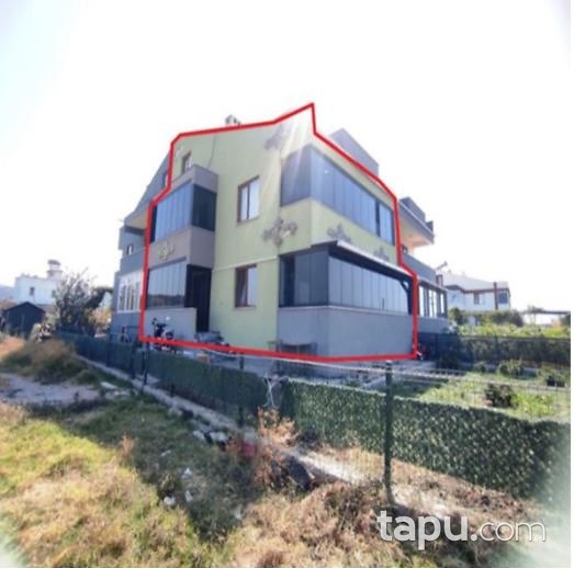Çanakkale Lapseki Tekke Mahallesi'nde 2 Katlı İkiz Villa