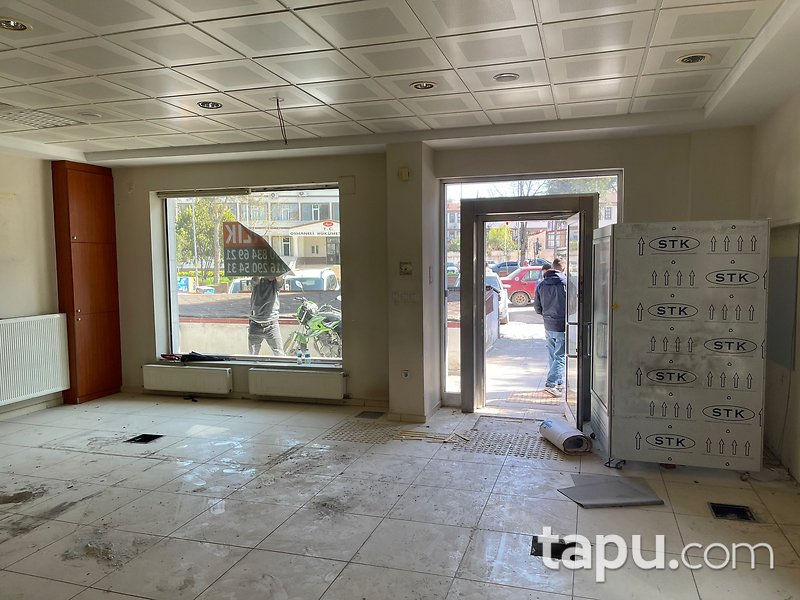 Bilecik Osmaneli Prof. Yunus Söylet Caddesi'nde 245 m2 İş Yeri (100507)