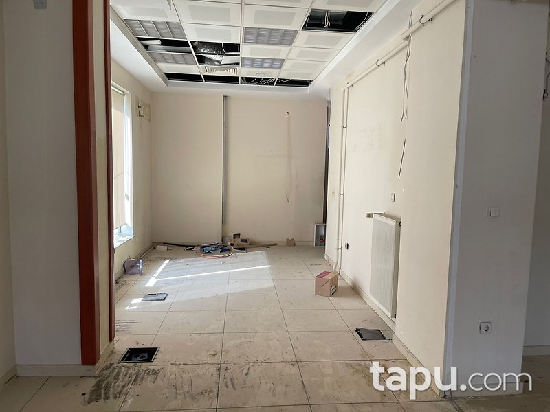 Bilecik Osmaneli Prof. Yunus Söylet Caddesi'nde 245 m2 İş Yeri (100507)