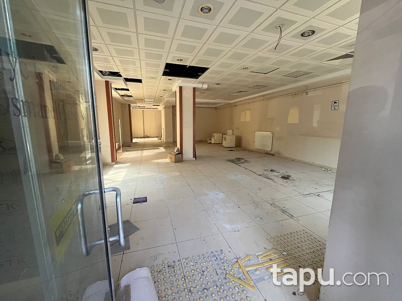 Bilecik Osmaneli Prof. Yunus Söylet Caddesi'nde 245 m2 İş Yeri (100507)