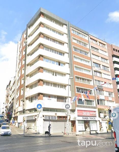 Şişli Halaskargazi Caddesi'nde 452 m2 Depolu Köşe Dükkan